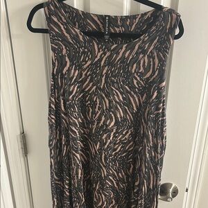 Athleta Black and Pink Patterned Dress